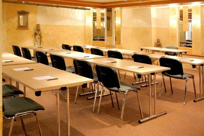 Ff&E Hotel Bavaria Fürth Εξωτερικό φωτογραφία
